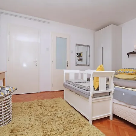 Nina Apartmán Makarská