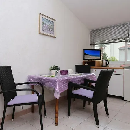 Apartment Nina